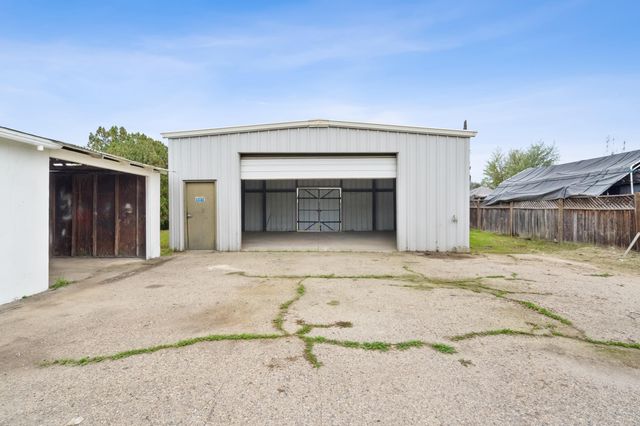 1659 Tyler Avenue, Porterville, CA 93257