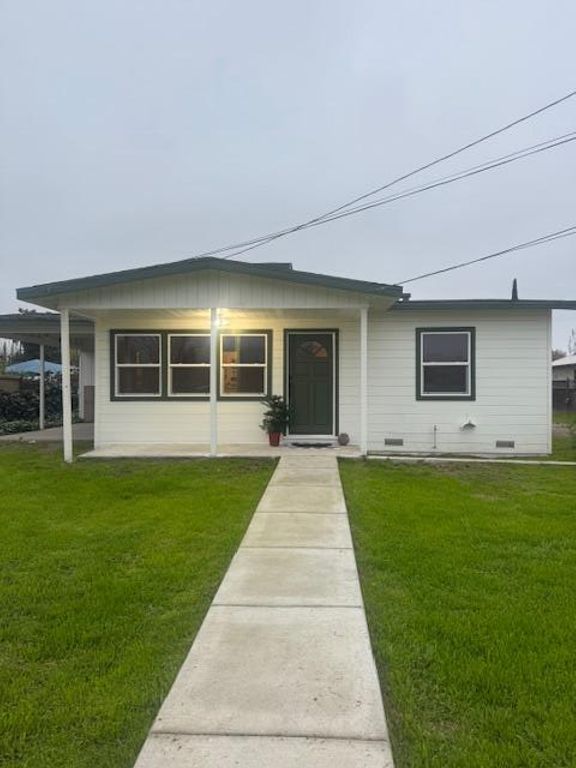 1659 Tyler Avenue, Porterville, CA 93257