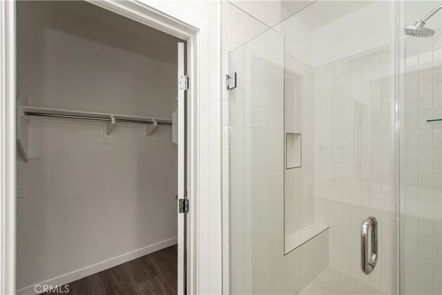 2208 Synergy, Irvine, CA 92614