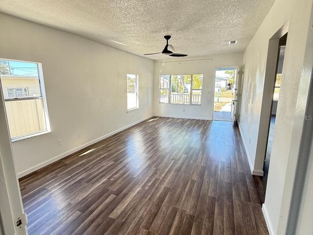 323 DORSETT AVENUE, Lake Wales, FL 33853