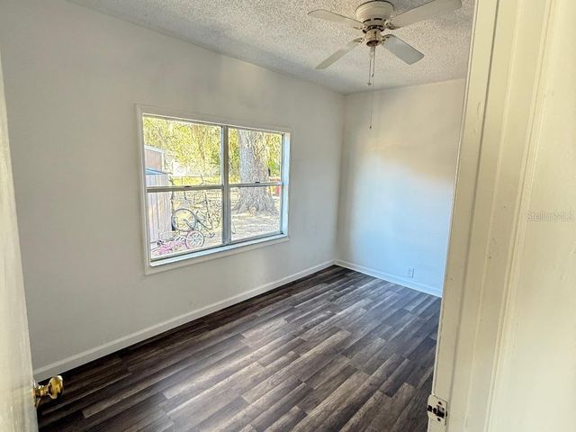 323 DORSETT AVENUE, Lake Wales, FL 33853