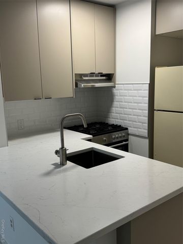 6932 Eliot Avenue, Middle Village, NY 11379