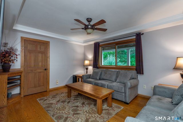 12 Loormann Lane, New Milford, CT 06755
