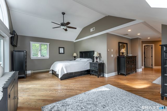 12 Loormann Lane, New Milford, CT 06755