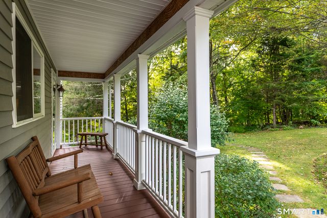 12 Loormann Lane, New Milford, CT 06755