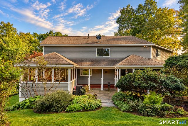 12 Loormann Lane, New Milford, CT 06755