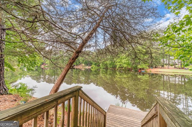 3734 Sandford Courts SW, Lilburn, GA 30047