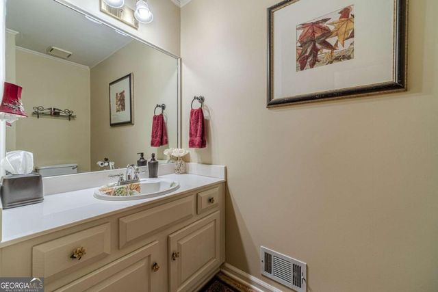 3734 Sandford Courts SW, Lilburn, GA 30047