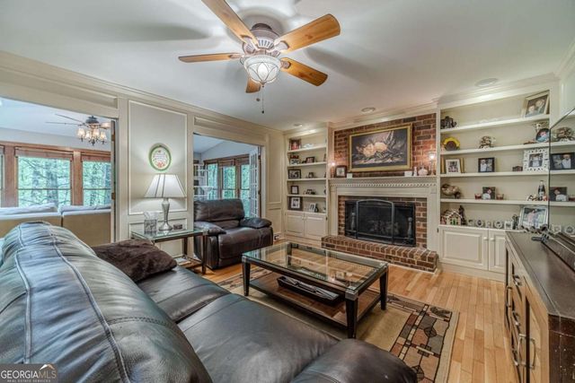 3734 Sandford Courts SW, Lilburn, GA 30047