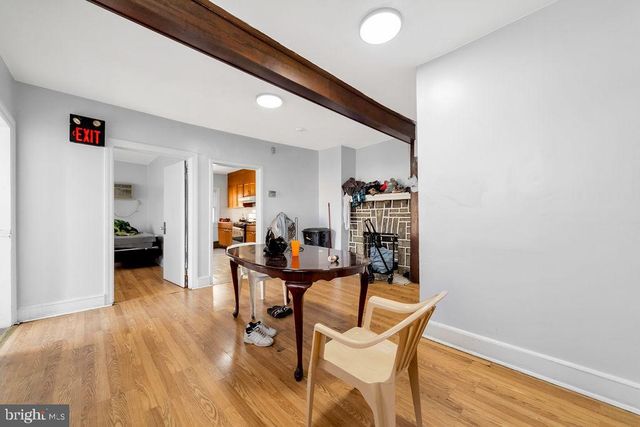 27 GLENDALE RD, Upper Darby, PA 19082