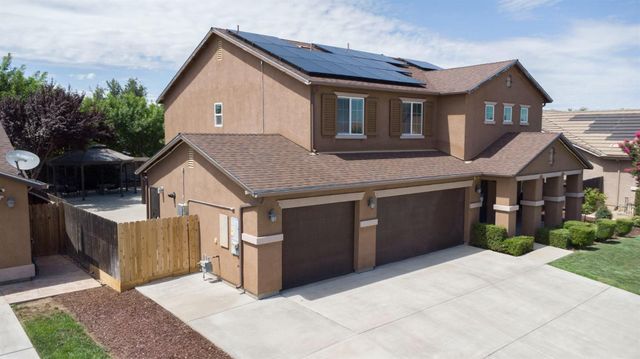 5837 E Platt Avenue, Fresno, CA 93727