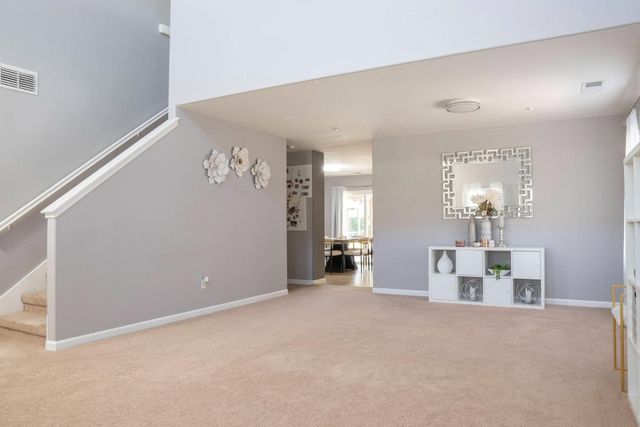 5837 E Platt Avenue, Fresno, CA 93727
