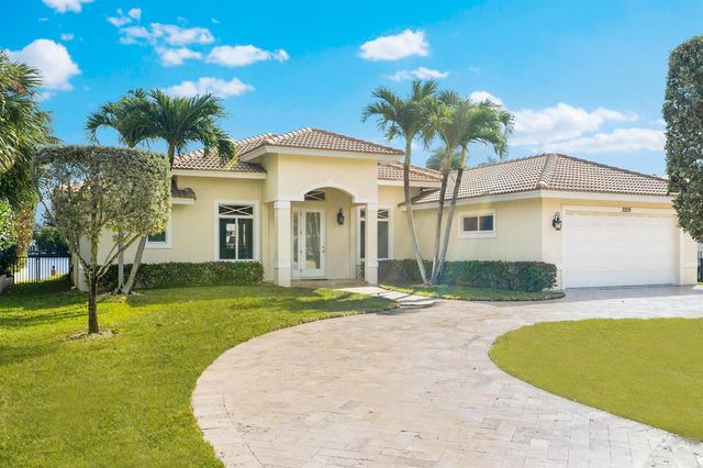 3219 Karen Drive, Delray Beach, FL 33483
