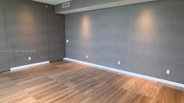 18975 Collins Avenue 2500, Sunny Isles Beach, FL 33160