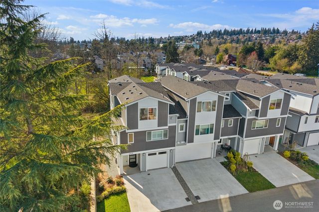 21625 13th Drive S, Des Moines, WA 98198
