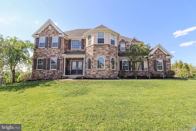 1279 AYLESBURY LN, York, PA 17404