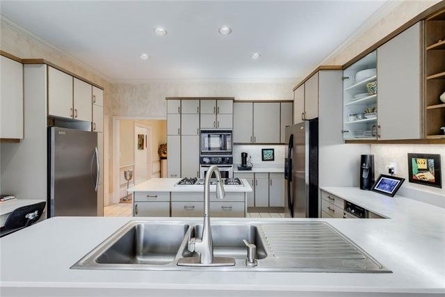 5105 Jett Forest NW Trail, Atlanta, GA 30327