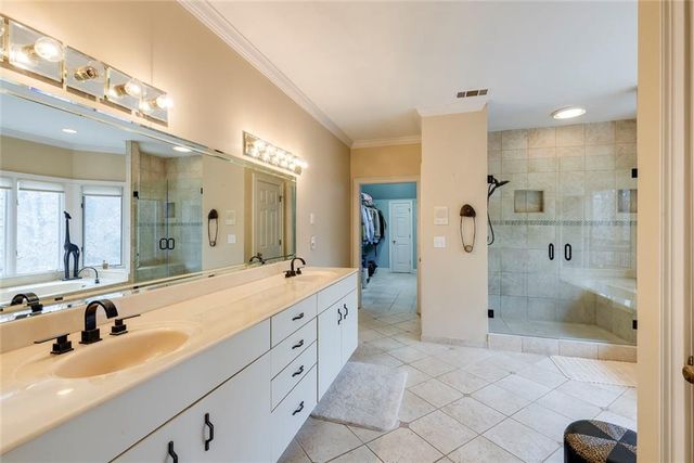 5105 Jett Forest NW Trail, Atlanta, GA 30327