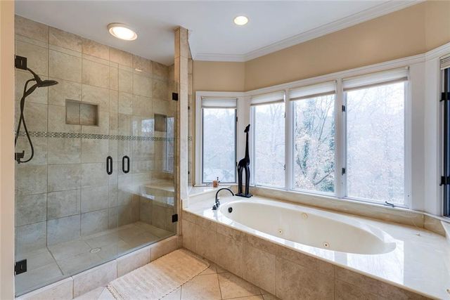 5105 Jett Forest NW Trail, Atlanta, GA 30327