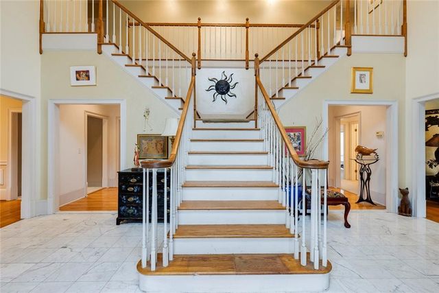 5105 Jett Forest NW Trail, Atlanta, GA 30327