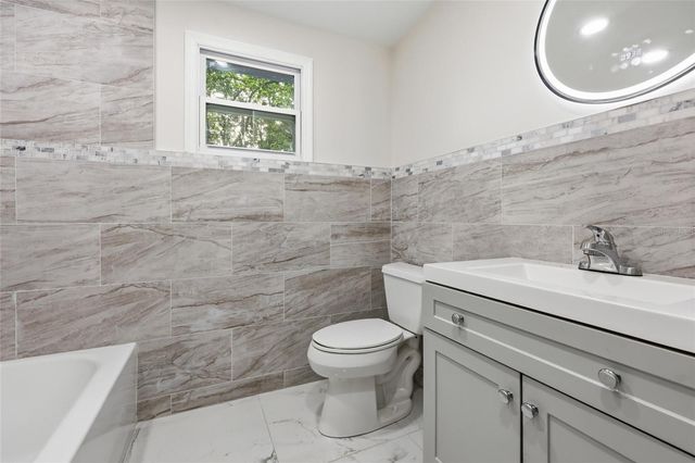 3015 NE 13TH DRIVE, Gainesville, FL 32609