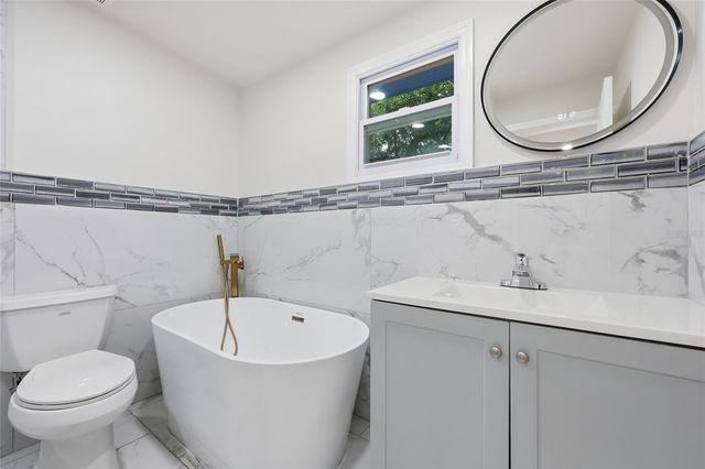 3015 NE 13TH DRIVE, Gainesville, FL 32609