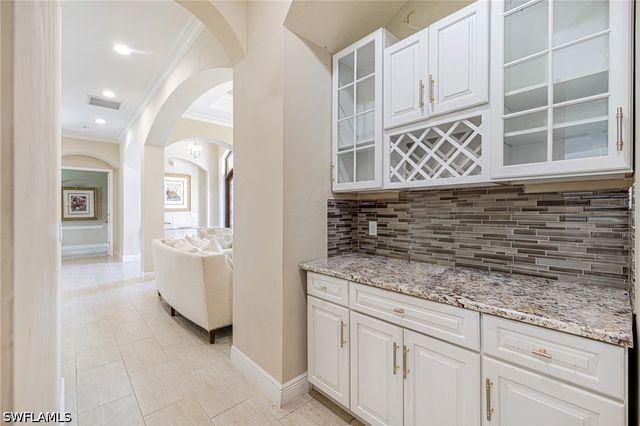 6871 Lakewood Isle DR, Fort Myers, FL 33908