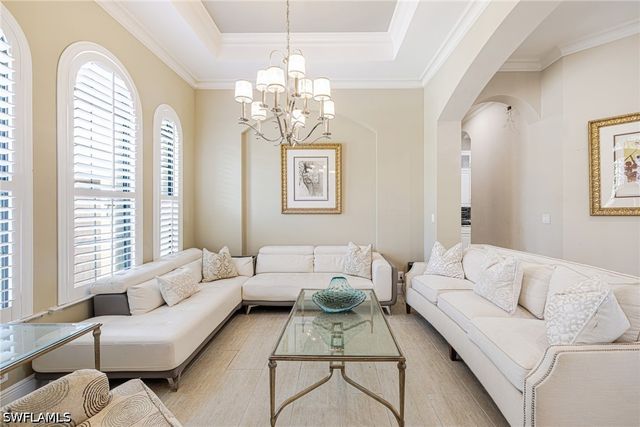 6871 Lakewood Isle DR, Fort Myers, FL 33908