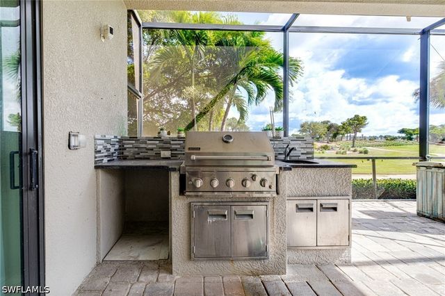 6871 Lakewood Isle DR, Fort Myers, FL 33908