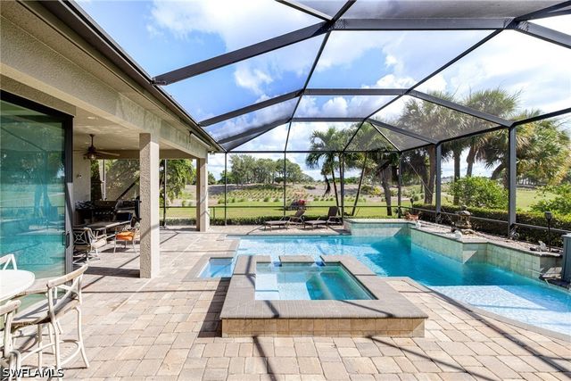 6871 Lakewood Isle DR, Fort Myers, FL 33908