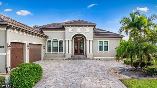 6871 Lakewood Isle DR, Fort Myers, FL 33908