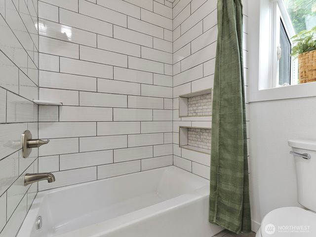 3437 15th Avenue S, Seattle, WA 98144