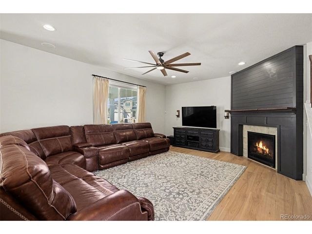 4579 Gray Wolf Ln, Castle Rock, CO 80104