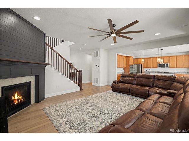 4579 Gray Wolf Ln, Castle Rock, CO 80104