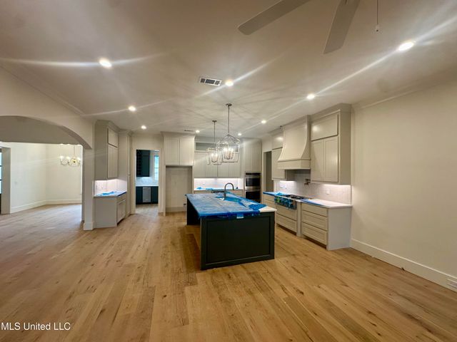 441 W Oak Circle, Madison, MS 39110