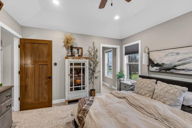 166 Cardinal Lane, Fall River, WI 53932