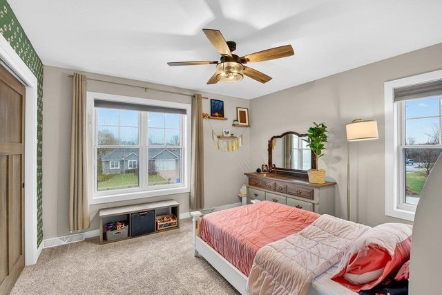 166 Cardinal Lane, Fall River, WI 53932