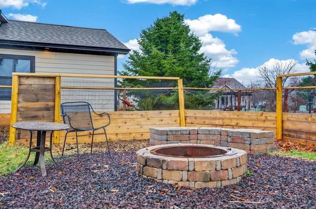 166 Cardinal Lane, Fall River, WI 53932