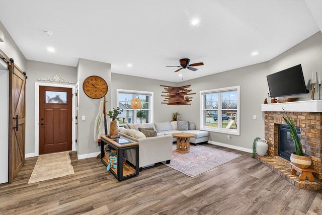 166 Cardinal Lane, Fall River, WI 53932