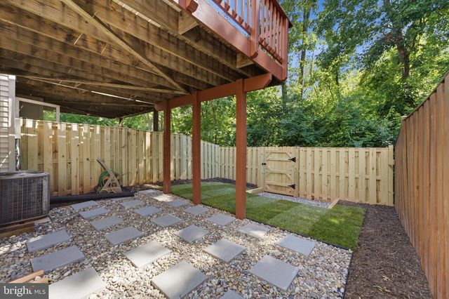 46757 HOBBLEBUSH TER, Sterling, VA 20164