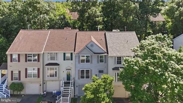 46757 HOBBLEBUSH TER, Sterling, VA 20164
