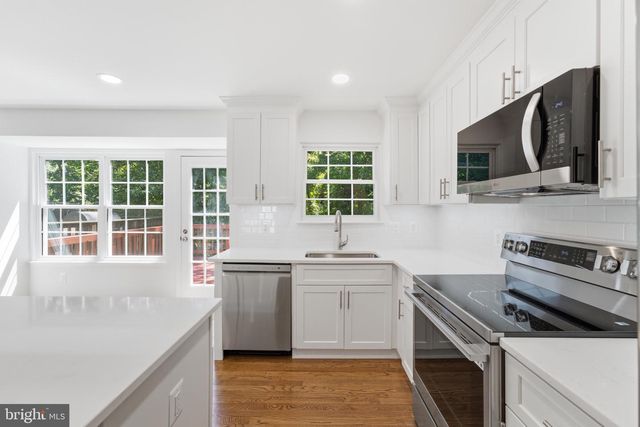 46757 HOBBLEBUSH TER, Sterling, VA 20164