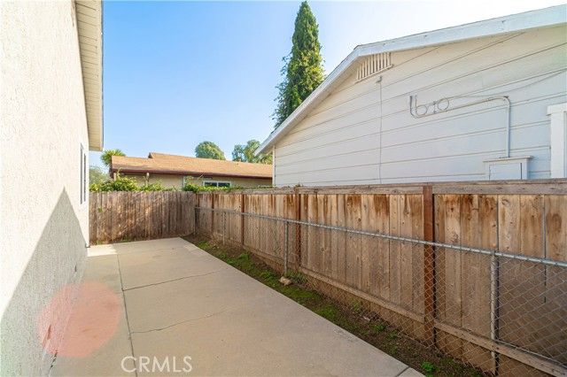 4006 E Vermont Street, Long Beach, CA 90814