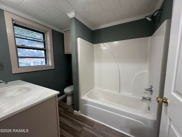 1704 Savoy Road, Youngsville, LA 70592