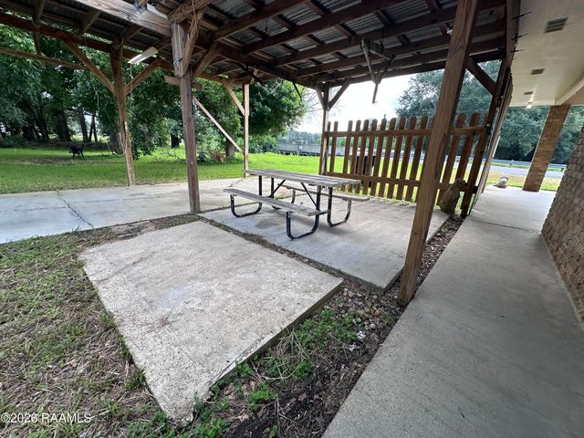 1704 Savoy Road, Youngsville, LA 70592