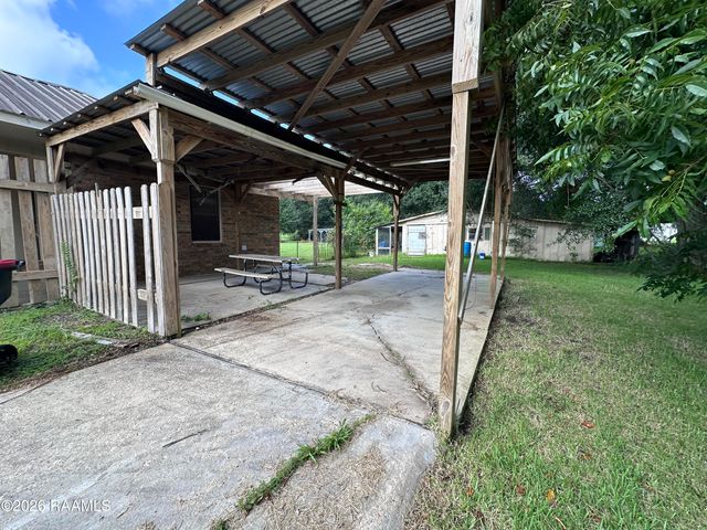 1704 Savoy Road, Youngsville, LA 70592