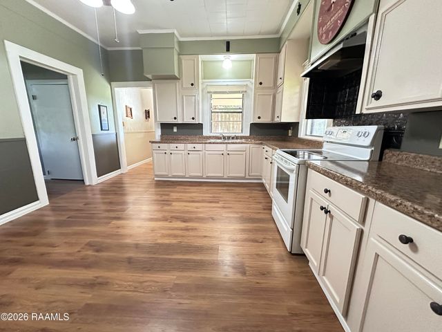 1704 Savoy Road, Youngsville, LA 70592