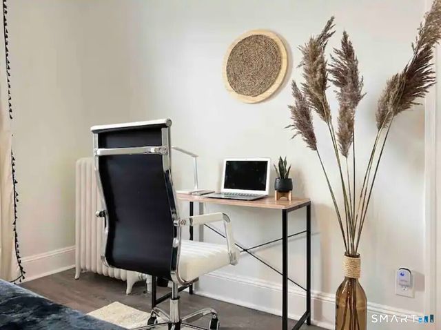 178 Roosevelt Street 2-E, Hartford, CT 06114