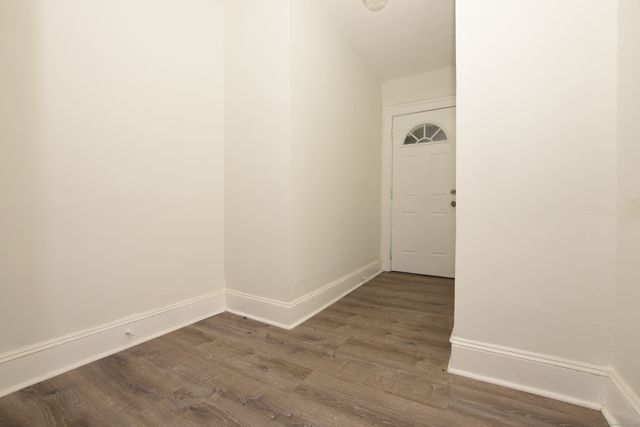 178 Roosevelt Street 2-E, Hartford, CT 06114