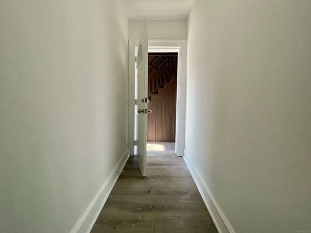 178 Roosevelt Street 2-E, Hartford, CT 06114